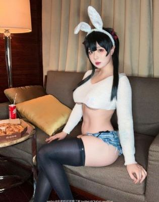 《风流艳妇》电影_HD电影完整版在线观看